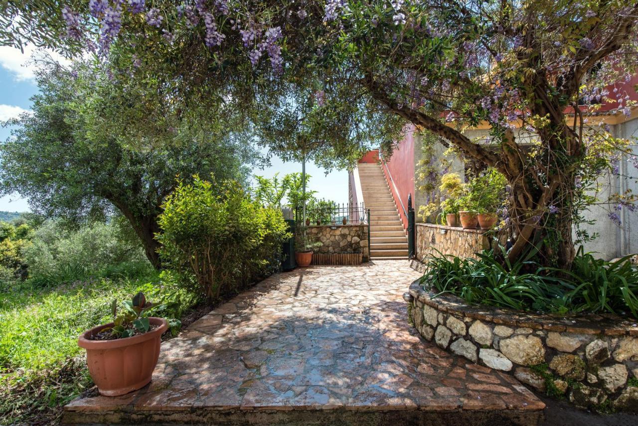 Lily'S House Villa Ano Korakiana Bagian luar foto